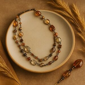 Premier Designs VILLA 42" Imitation rhodium plated glass beads. Like New. #062